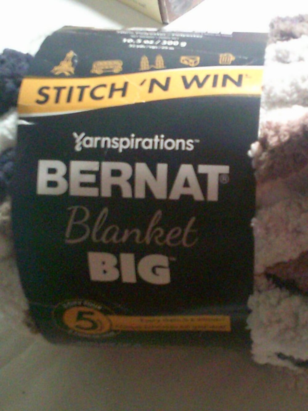 Knitting Yarn Bernat Blanket Big jumbo polyester yarn A Skein